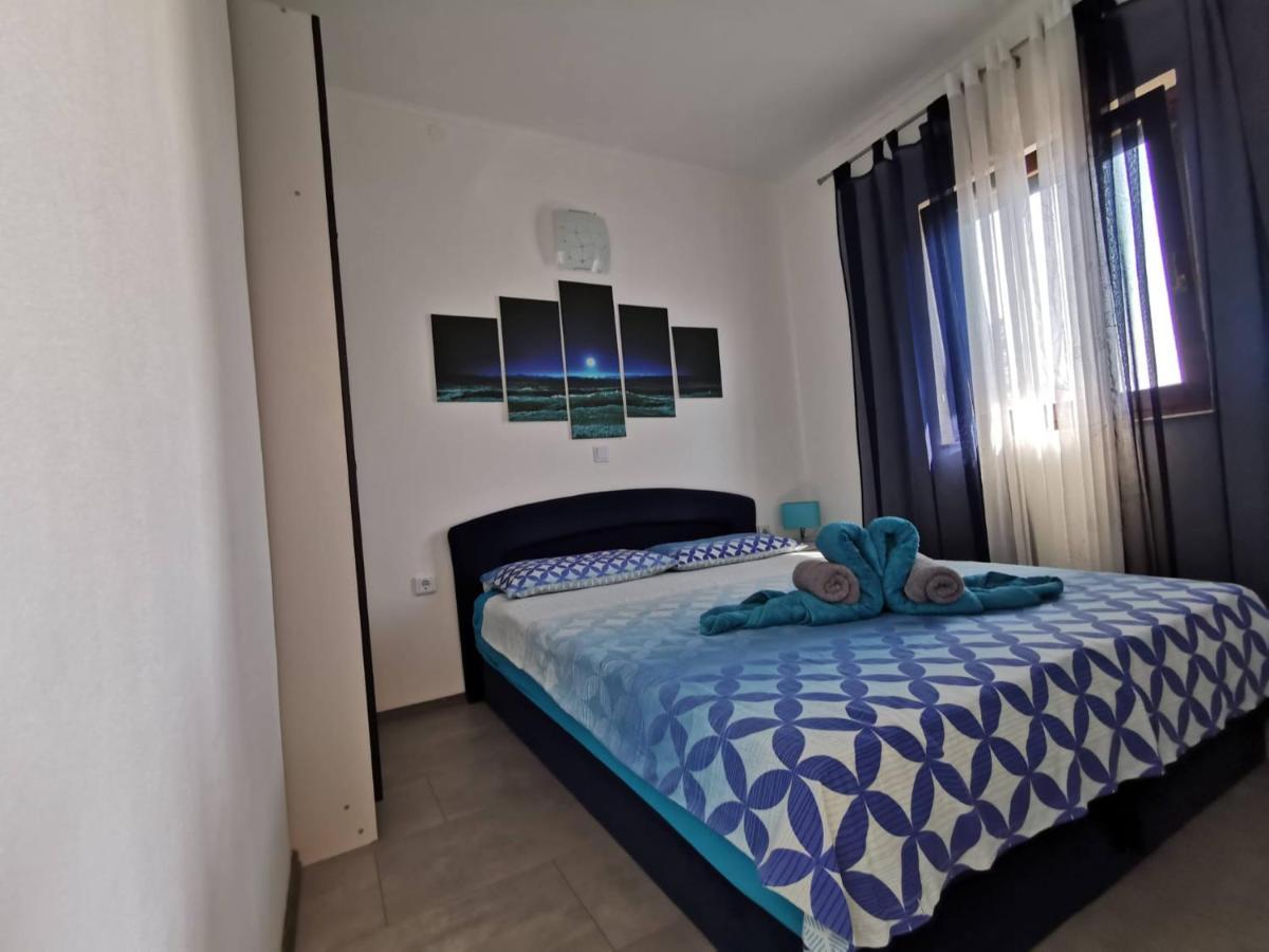Apartmani Tajana Sukošan 外观 照片