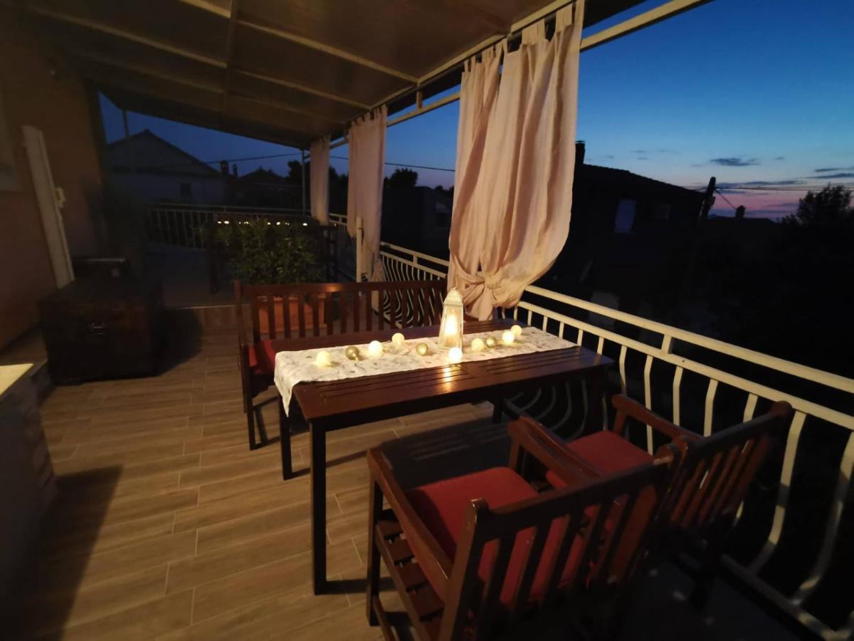 Apartmani Tajana Sukošan 外观 照片