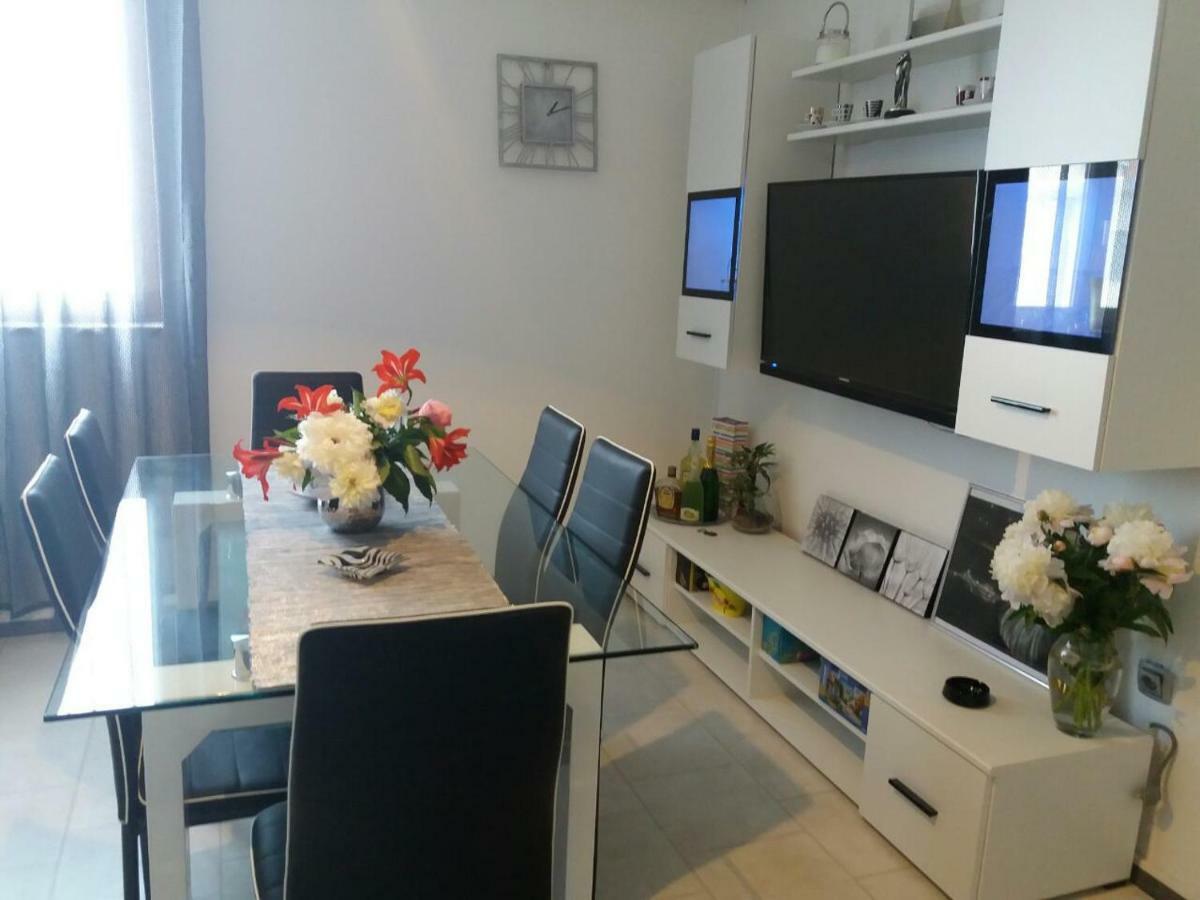 Apartmani Tajana Sukošan 外观 照片